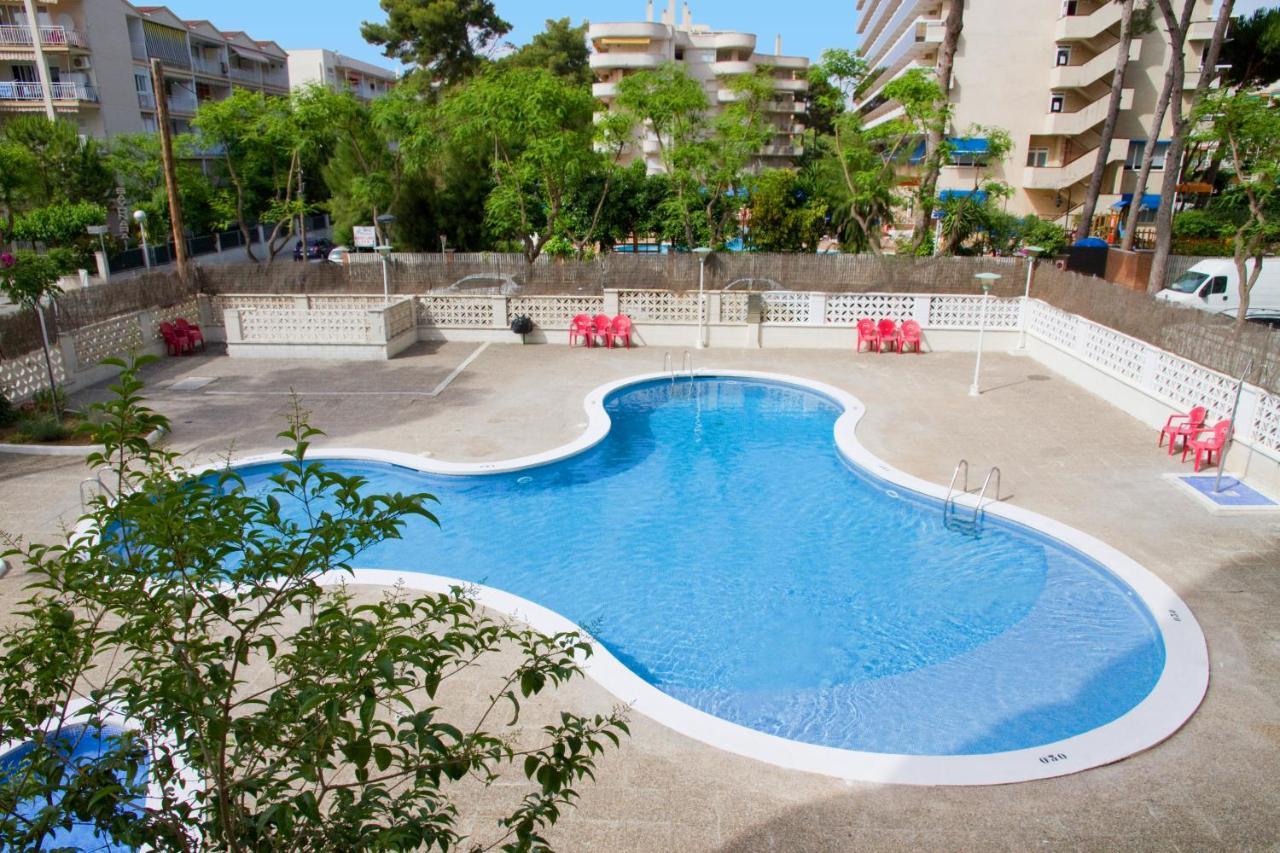 Appartamento Juniper Salou Esterno foto